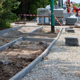 powiększ zdjęcie: Legnicki Program Drogowy. Trwa modernizacja ul. Sudeckiej
