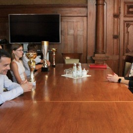 powiększ zdjęcie: Uczniowie SP19 wicemistrzami Dolnego Śląska w Turnieju Bezpieczeństwa w Ruchu ...