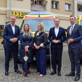 powiększ zdjęcie: Nasz region wzbogacił się o karetki z najwyższej półki