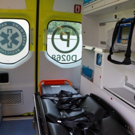 powiększ zdjęcie: Nasz region wzbogacił się o karetki z najwyższej półki