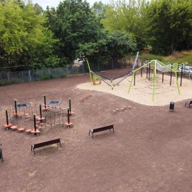 powiększ zdjęcie: LBO 2025. Na Zosinku powstał atrakcyjny park linowy