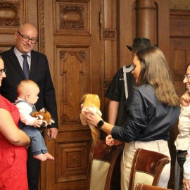 powiększ zdjęcie: „Witaj Maluchu” - dla legniczan bezpłatnie przez rok do Zoo Görlitz-Zgorzelec