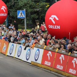 powiększ zdjęcie: Olav Kooij wygrał w Legnicy pierwszy etap 82. Tour de Pologne