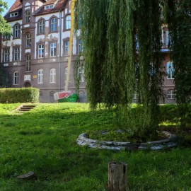 powiększ zdjęcie: W centrum miasta powstanie skwer ze strefą wypoczynku