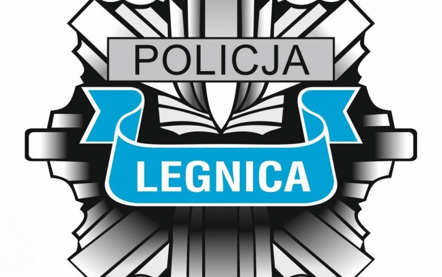Policja ostrzega przed oszustwami "na legendę"