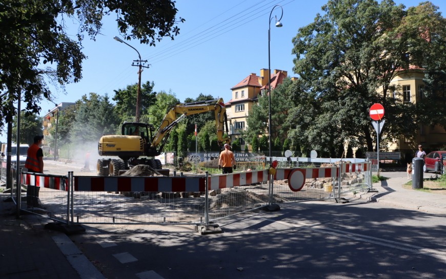 Budowa ul. Adama Mickiewicza – postępy prac
