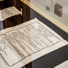 powiększ zdjęcie: Najstarsza kapsuła czasu jest w Legnicy. Poznaliśmy jakie skarby kryła