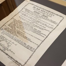 powiększ zdjęcie: Najstarsza kapsuła czasu jest w Legnicy. Poznaliśmy jakie skarby kryła