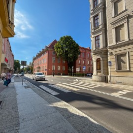 powiększ zdjęcie: Koniec prac na ul. Gwarnej i Złotoryjskiej. Kolejne drogi zmodernizowane