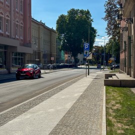 powiększ zdjęcie: Koniec prac na ul. Gwarnej i Złotoryjskiej. Kolejne drogi zmodernizowane