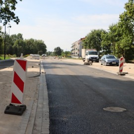 powiększ zdjęcie: Budowa ul. Mickiewicza w Legnicy – prace są zaawansowane