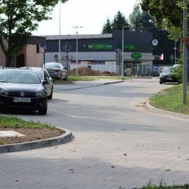 powiększ zdjęcie: Przebudowa ul. Łowickiej na finiszu