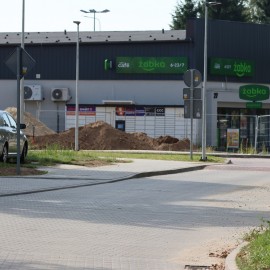 powiększ zdjęcie: Przebudowa ul. Łowickiej na finiszu