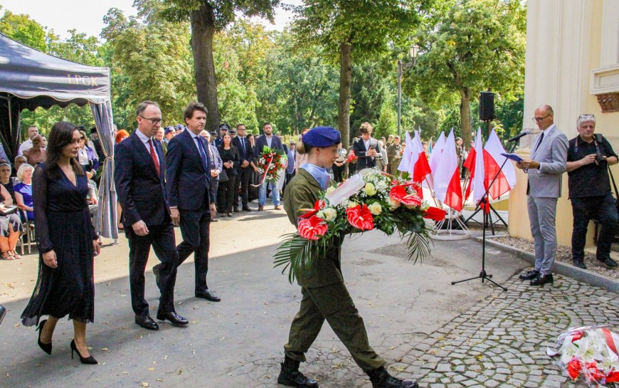 Legnica pamięta o ofiarach II wojny światowej