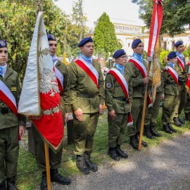 powiększ zdjęcie: Legnica pamięta o ofiarach II wojny światowej
