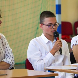 powiększ zdjęcie: Sejm Dzieci i Młodzieży – szkolna debata o demokracji w SP nr 9