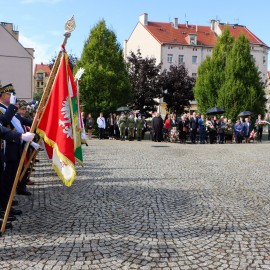 powiększ zdjęcie: Legnica uczciła Światowy Dzień Sybiraka