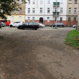 LBO: Przetarg na parking i oświetlenie w kwartale przy ul. Drukarskiej