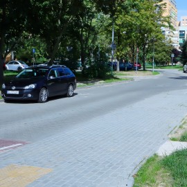 powiększ zdjęcie: Legnicki Program Drogowy. Zakończyła się przebudowa ul. Łowickiej