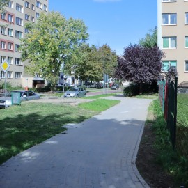 powiększ zdjęcie: Legnicki Program Drogowy. Zakończyła się przebudowa ul. Łowickiej