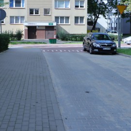 powiększ zdjęcie: Legnicki Program Drogowy. Zakończyła się przebudowa ul. Łowickiej