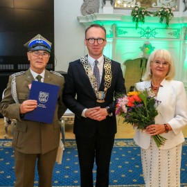 powiększ zdjęcie: Złote i szmaragdowe gody legnickich par