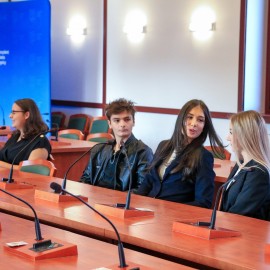 powiększ zdjęcie: Młodzieżowa Rada Miejska na starcie nowej kadencji