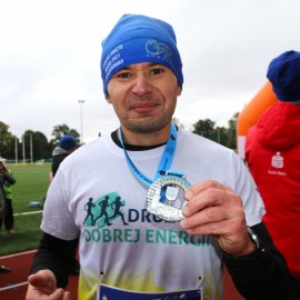 powiększ zdjęcie: XIV Legnicki Półmaraton - setki biegaczy na ulicach Legnicy