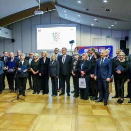 powiększ zdjęcie: Jubileusz legnickiego Pogotowia Ratunkowego