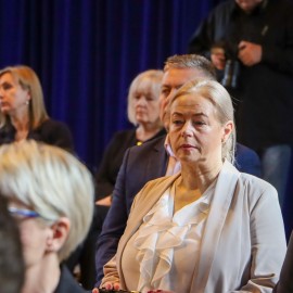 powiększ zdjęcie: Miejskie obchody Dnia Edukacji Narodowej w II Liceum Ogólnokształcącym