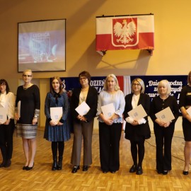 powiększ zdjęcie: Miejskie obchody Dnia Edukacji Narodowej w II Liceum Ogólnokształcącym