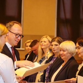 powiększ zdjęcie: Miejskie obchody Dnia Edukacji Narodowej w II Liceum Ogólnokształcącym