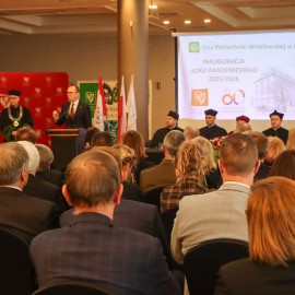 powiększ zdjęcie: Rozpoczęcie roku akademickiego w legnickiej filii Politechniki Wrocławskiej