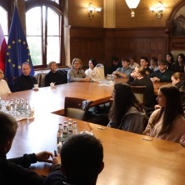 powiększ zdjęcie: Młodzież z francuskiego miasta Gap z wizytą w Legnicy