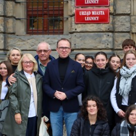 powiększ zdjęcie: Młodzież z francuskiego miasta Gap z wizytą w Legnicy