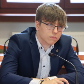 powiększ zdjęcie: Młodzieżowa Rada Miejska Legnicy rozpoczęła swoją kadencję