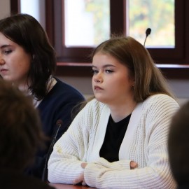 powiększ zdjęcie: Młodzieżowa Rada Miejska Legnicy rozpoczęła swoją kadencję