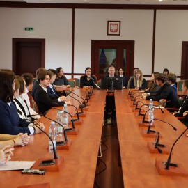 powiększ zdjęcie: Młodzieżowa Rada Miejska Legnicy rozpoczęła swoją kadencję