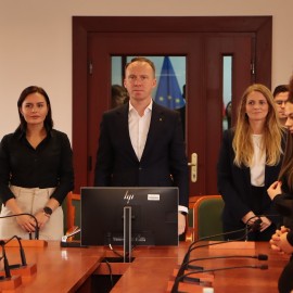 powiększ zdjęcie: Młodzieżowa Rada Miejska Legnicy rozpoczęła swoją kadencję