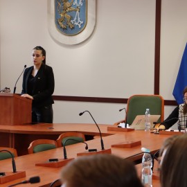 powiększ zdjęcie: Młodzieżowa Rada Miejska Legnicy rozpoczęła swoją kadencję