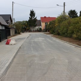 powiększ zdjęcie: Legnicki Program Drogowy. Zakończyła się przebudowa ul. Wroniej