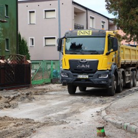 powiększ zdjęcie: Legnicki Program Drogowy. Rozpoczął się remont ul. Słonecznej
