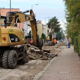 powiększ zdjęcie: Legnicki Program Drogowy. Rozpoczął się remont ul. Słonecznej