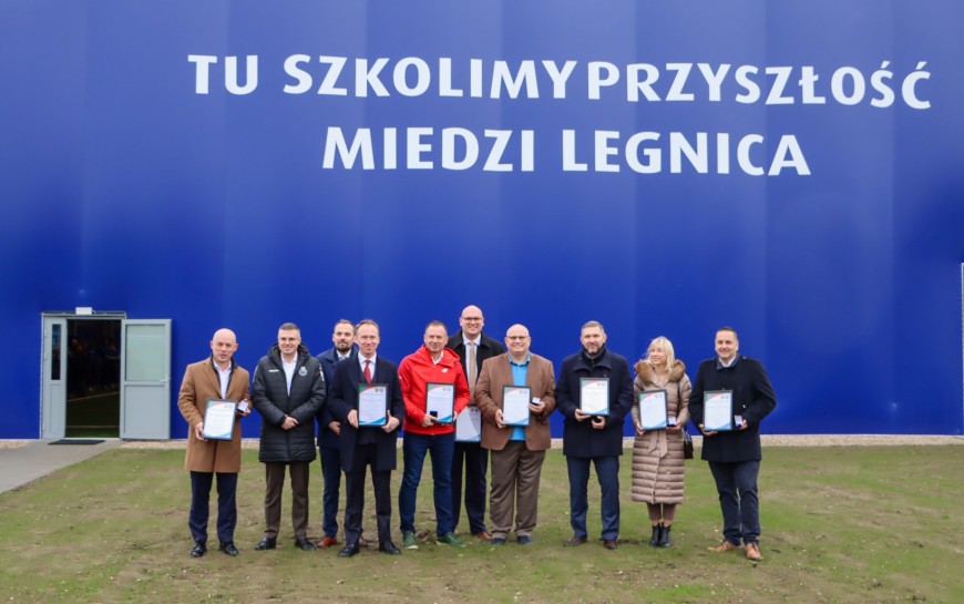 Nowe boisko Akademii Piłkarskiej Miedzi Legnica otwarte