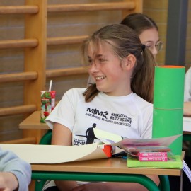 powiększ zdjęcie: By zdrowym być – legniccy uczniowie biorą udział w konkursie profilaktycznym