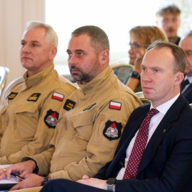 powiększ zdjęcie: Lokalny wymiar bezpieczeństwa - "Bezpieczny Dolny Śląsk"