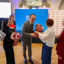 powiększ zdjęcie: Jesienne święto seniorów