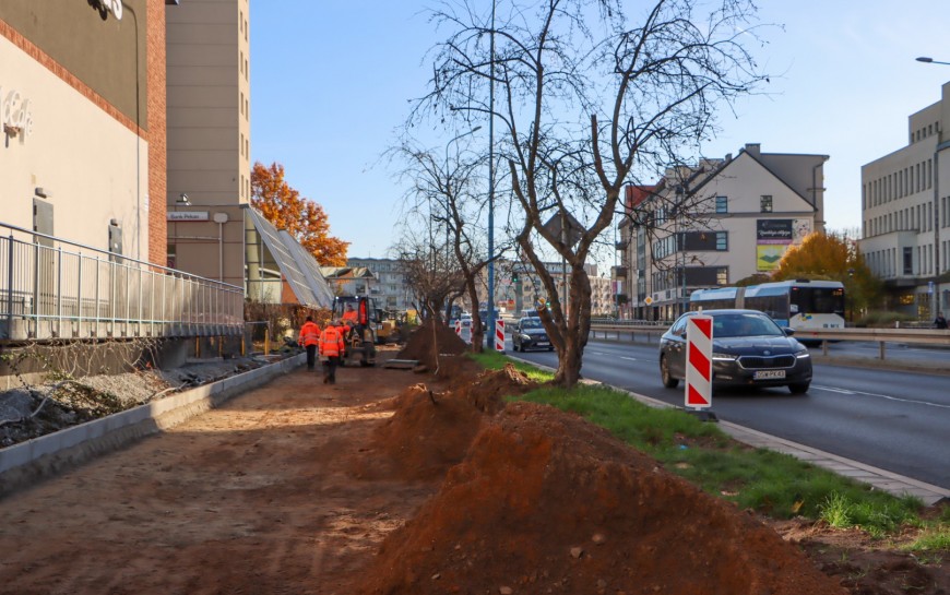 Rozpoczęła się budowa drogi rowerowej z centrum na os. Kopernika