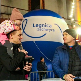 powiększ zdjęcie: Biegli i maszerowali w świątecznym nastroju