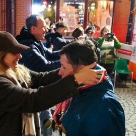 powiększ zdjęcie: Biegli i maszerowali w świątecznym nastroju